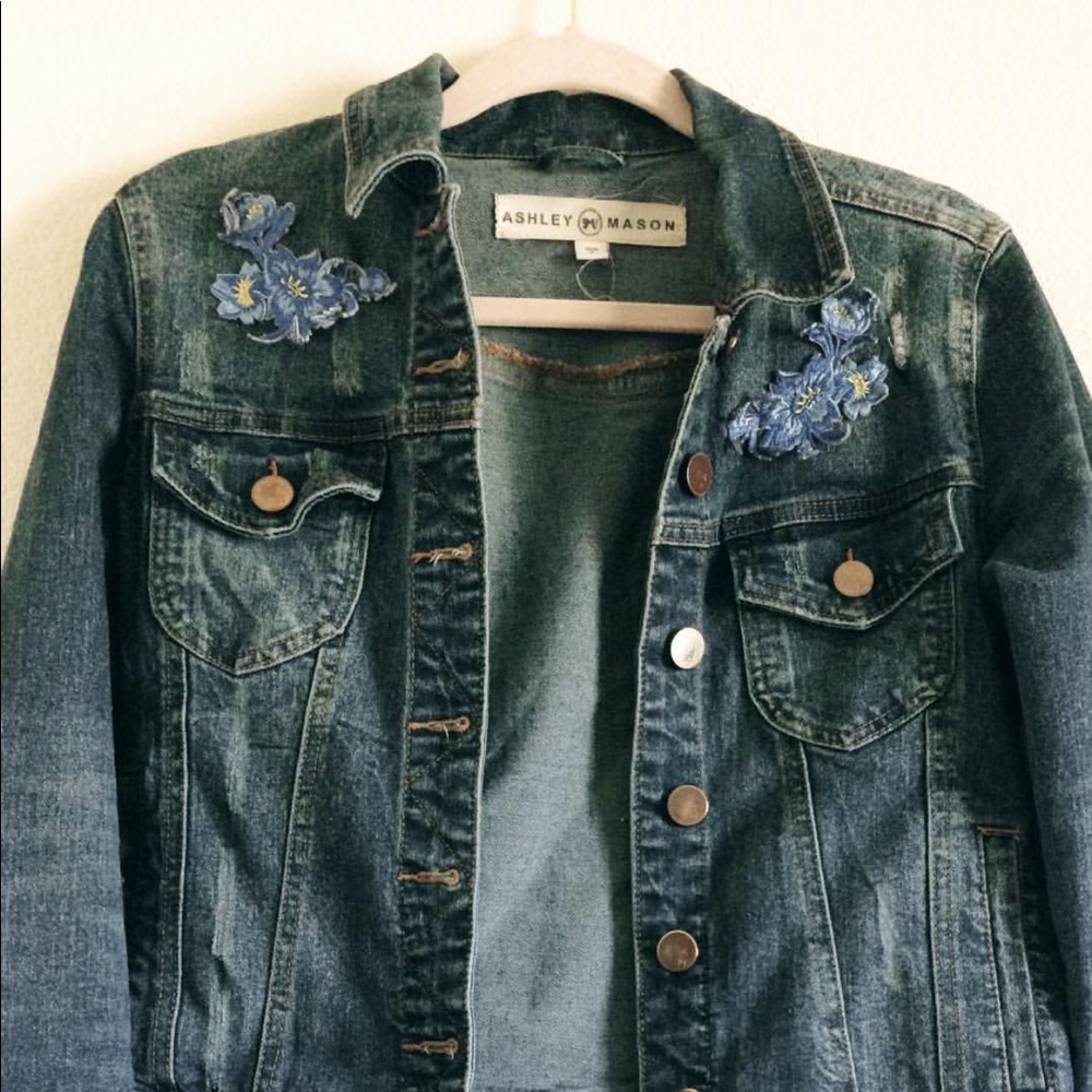 Jean jacket - Picture 2 of 2